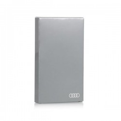 AUDI POWERBANKA KRUHY ČIERNA